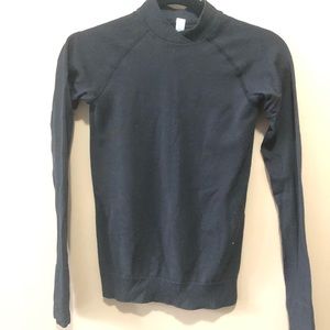 Lululemon Merino Longsleeve Size 6